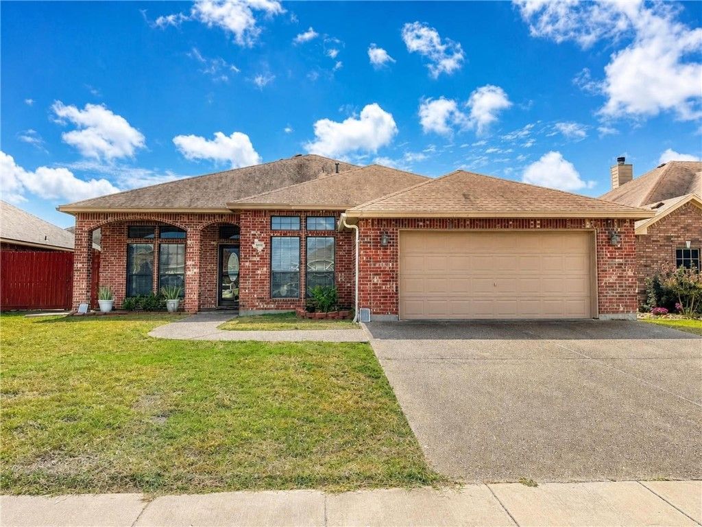 3818 Priscilla Dr, Corpus Christi, TX 78414 — exterior
