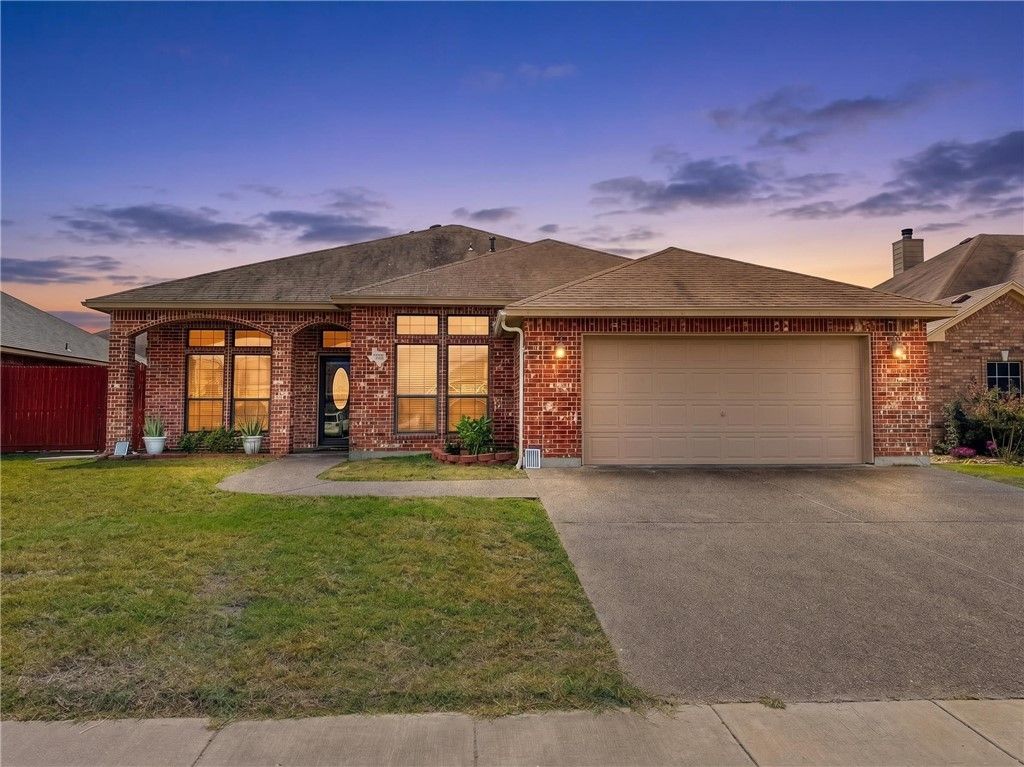 3818 Priscilla Dr, Corpus Christi, TX 78414 — photo 2