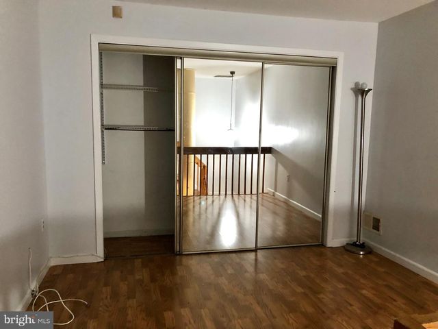 1134 SCHMIDT LN, North Brunswick, NJ 08902