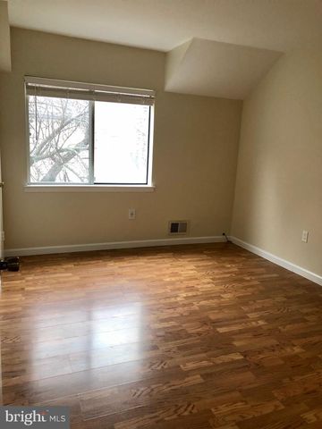 1134 SCHMIDT LN, North Brunswick, NJ 08902