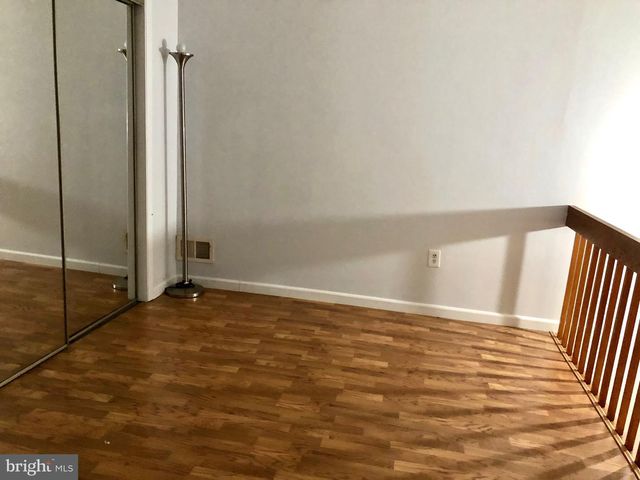1134 SCHMIDT LN, North Brunswick, NJ 08902