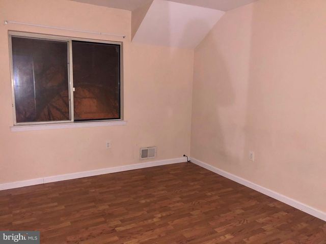 1134 SCHMIDT LN, North Brunswick, NJ 08902