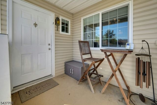 1 Danbury Court, Bedminster Twp., NJ 07921