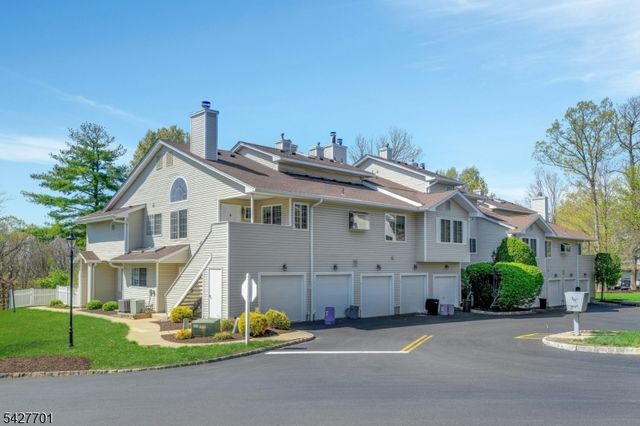 1 Danbury Court, Bedminster Twp., NJ 07921