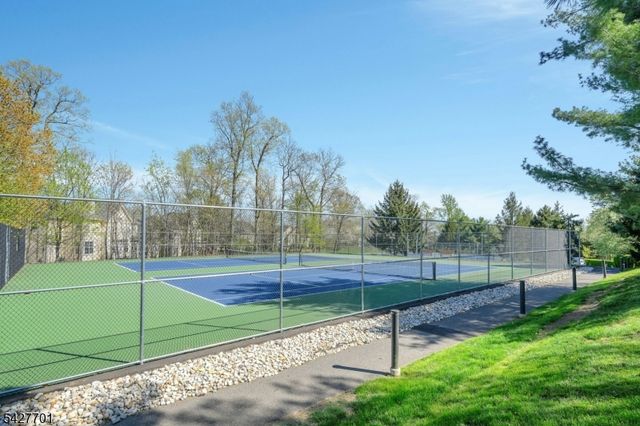 1 Danbury Court, Bedminster Twp., NJ 07921