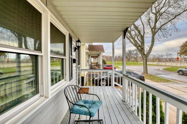 6919 Harvey AVENUE, Wauwatosa, WI 53213