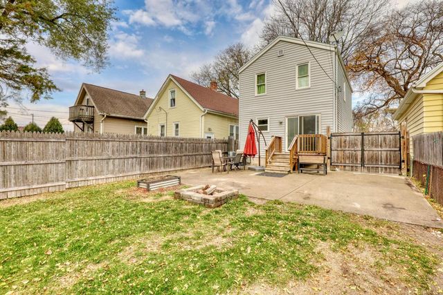 6919 Harvey AVENUE, Wauwatosa, WI 53213