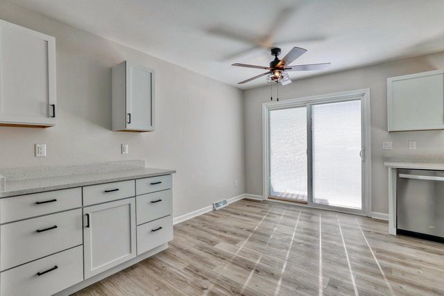 6919 Harvey AVENUE, Wauwatosa, WI 53213