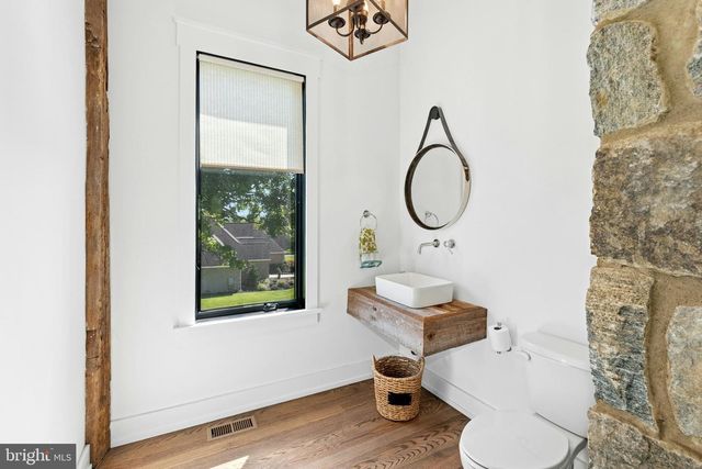 3689 FIRE LN, Bethlehem, PA 18015