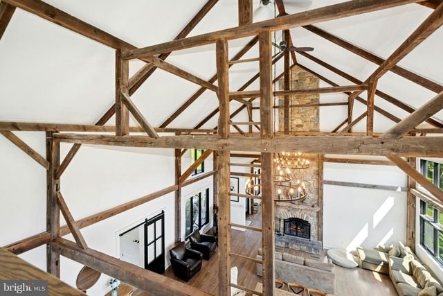 3689 FIRE LN, Bethlehem, PA 18015