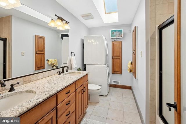 3689 FIRE LN, Bethlehem, PA 18015