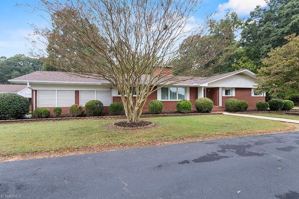 2543 Wicker Lovell Road, Randleman, NC 27317