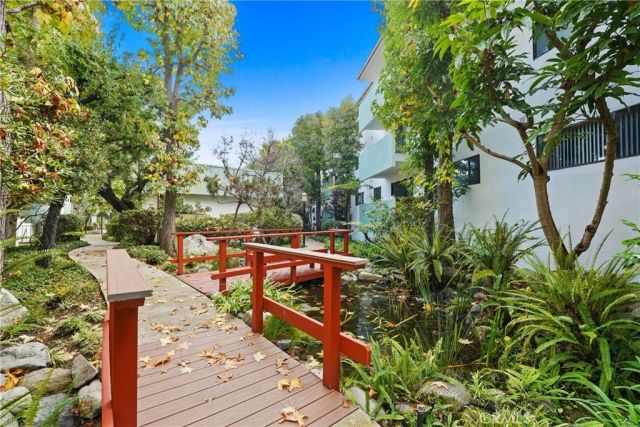 5000 S Centinela 101, Los Angeles, CA 90066