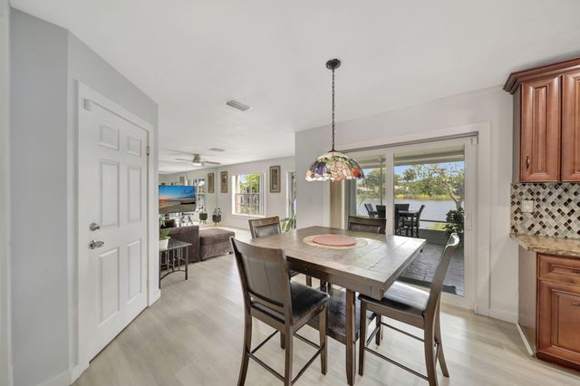 5456 NW 44th Way, Coconut Creek, FL 33073