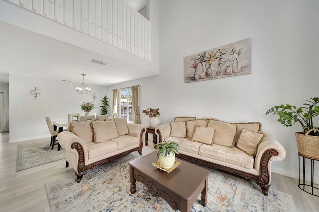 5456 NW 44th Way, Coconut Creek, FL 33073