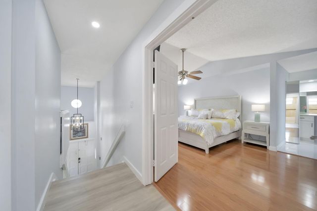 5456 NW 44th Way, Coconut Creek, FL 33073