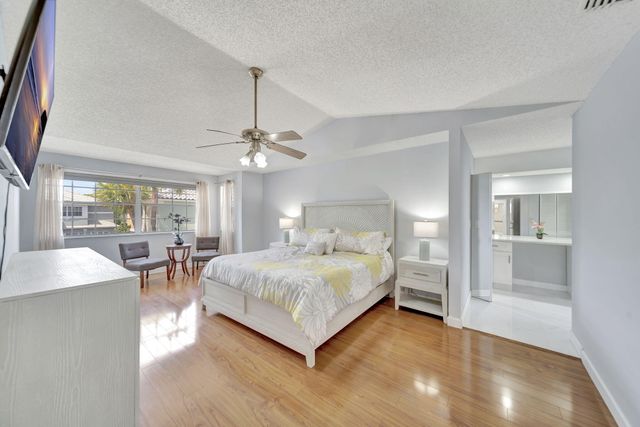 5456 NW 44th Way, Coconut Creek, FL 33073