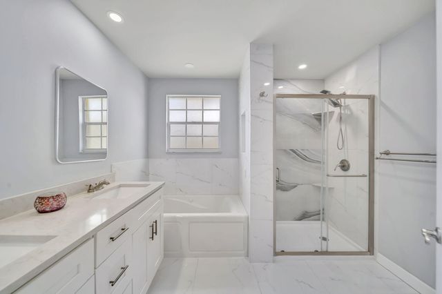 5456 NW 44th Way, Coconut Creek, FL 33073