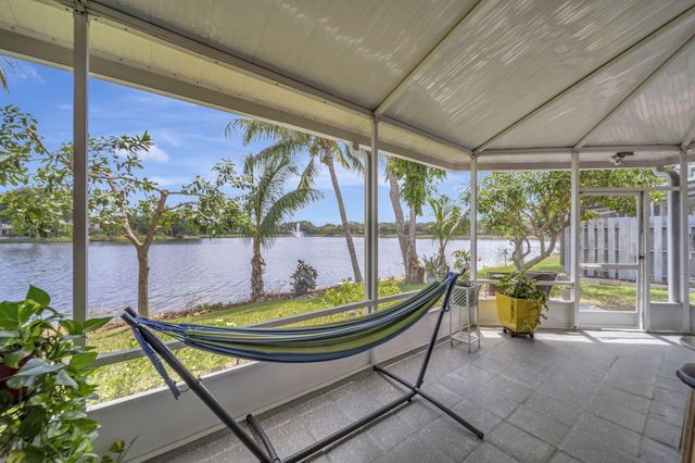 5456 NW 44th Way, Coconut Creek, FL 33073