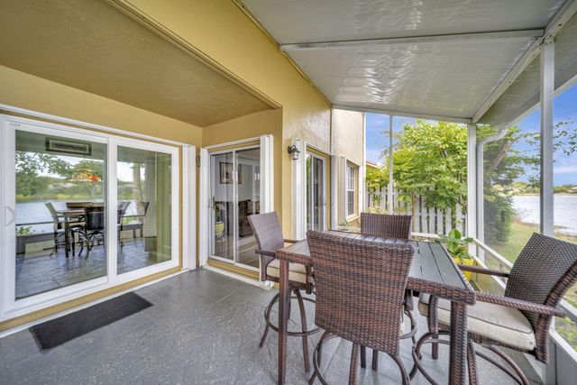 5456 NW 44th Way, Coconut Creek, FL 33073