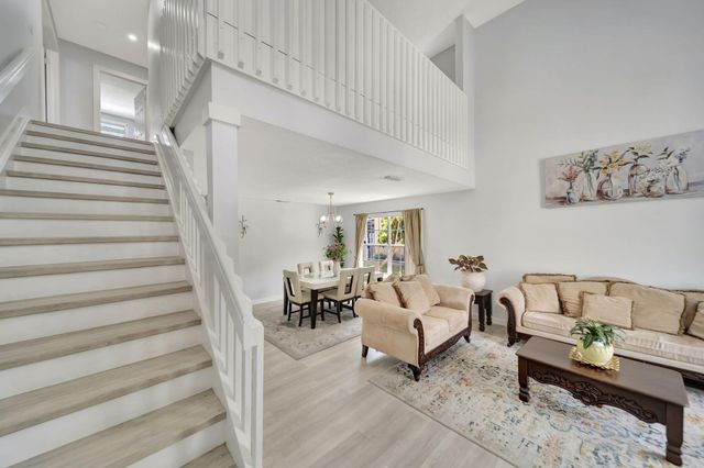 5456 NW 44th Way, Coconut Creek, FL 33073