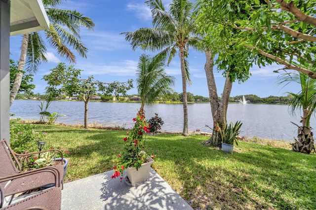 5456 NW 44th Way, Coconut Creek, FL 33073