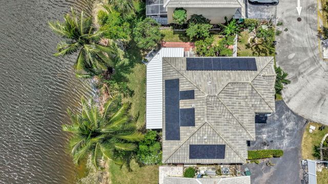5456 NW 44th Way, Coconut Creek, FL 33073