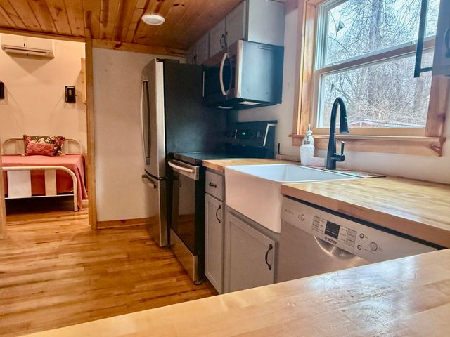 168 Ellenburg Subdivision Street, Summerville, GA 30747