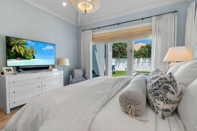 59 Colony Road, Jupiter Inlet Colony, FL 33469