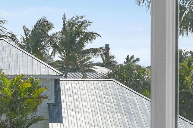 59 Colony Road, Jupiter Inlet Colony, FL 33469
