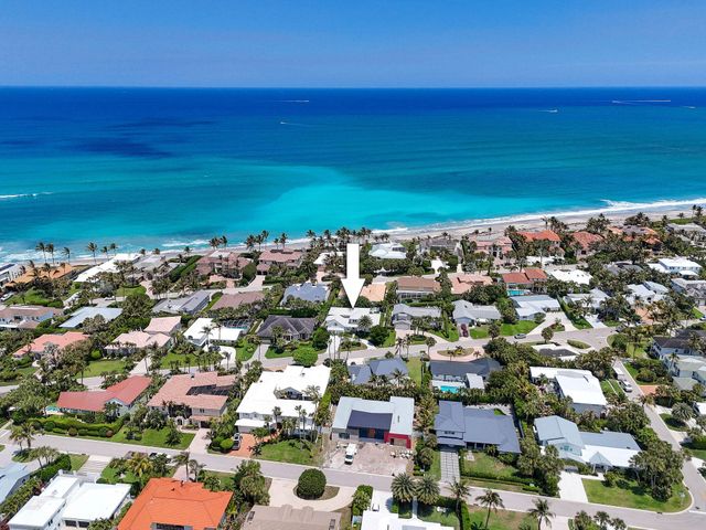 59 Colony Road, Jupiter Inlet Colony, FL 33469