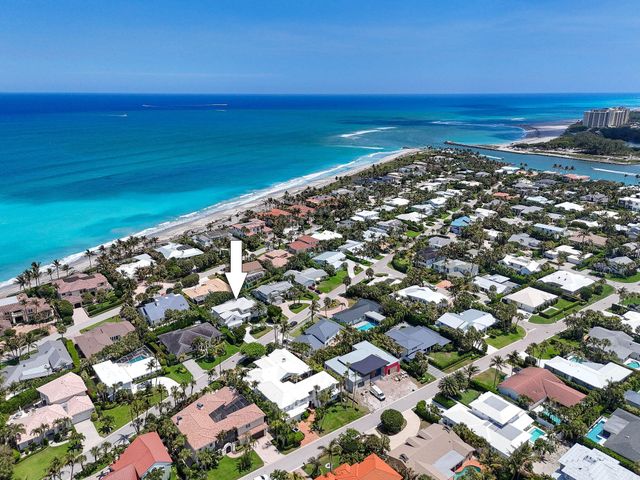 59 Colony Road, Jupiter Inlet Colony, FL 33469