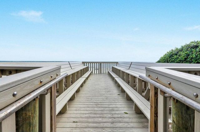 59 Colony Road, Jupiter Inlet Colony, FL 33469