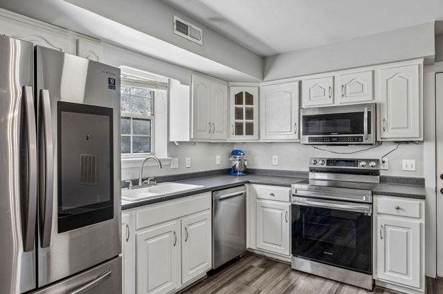 6104 Caleb Place, Ooltewah, TN 37363