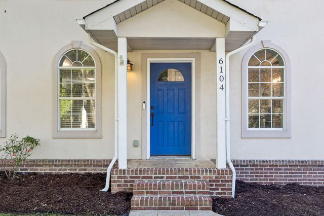 6104 Caleb Place, Ooltewah, TN 37363