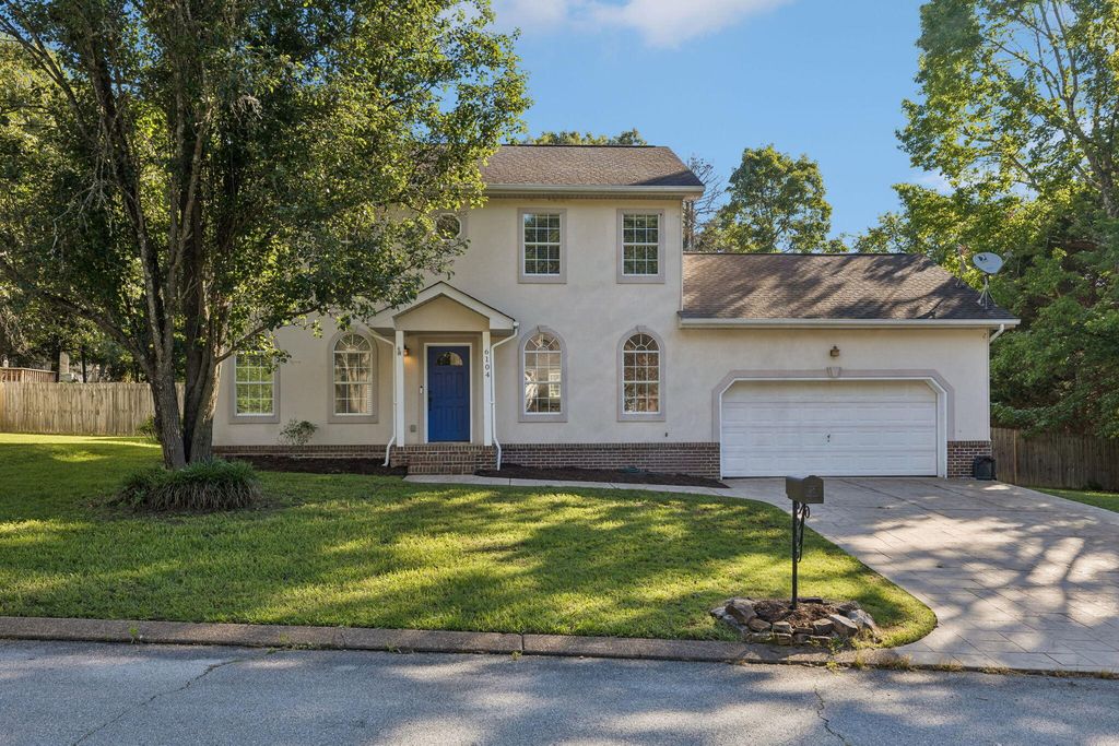 6104 Caleb Place, Ooltewah, TN 37363