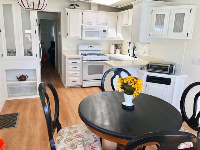 74711 Dillon Rd Spc 81, Desert Hot Springs, CA 92241