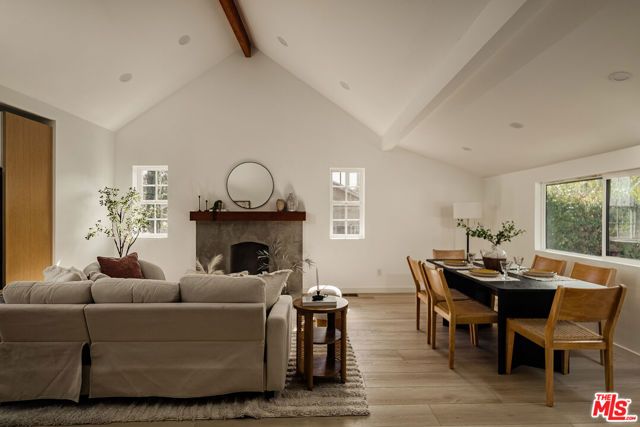 904 Terrace 49, Los Angeles, CA 90042