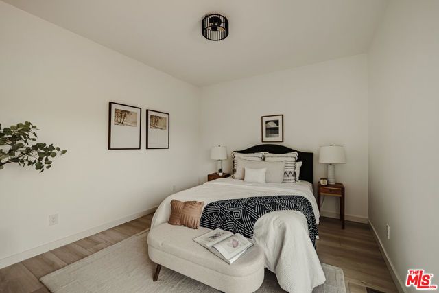 904 Terrace 49, Los Angeles, CA 90042