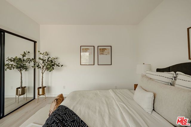 904 Terrace 49, Los Angeles, CA 90042