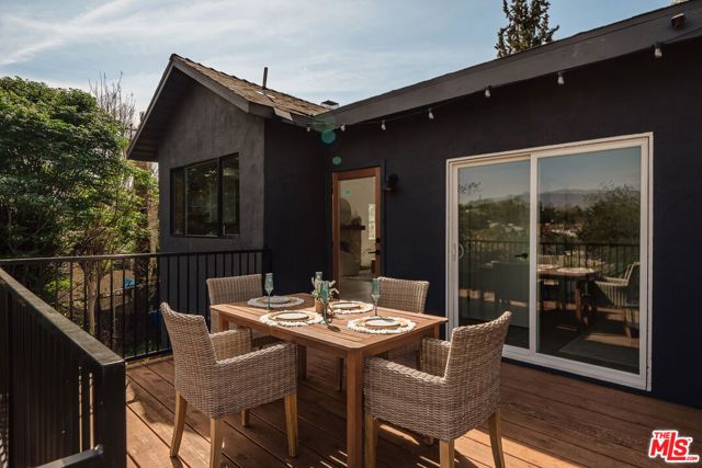 904 Terrace 49, Los Angeles, CA 90042