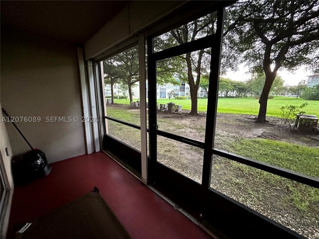 13105 SW 16 CT 105L, Pembroke Pines, FL 33027