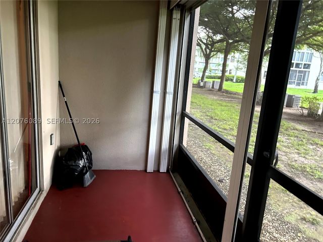 13105 SW 16 CT 105L, Pembroke Pines, FL 33027