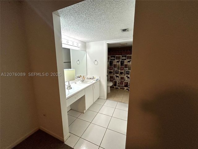 13105 SW 16 CT 105L, Pembroke Pines, FL 33027