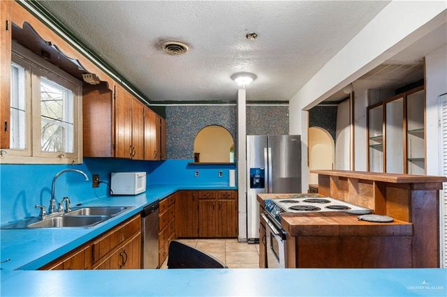 1105 W Maple Avenue, Mcallen, TX 78501