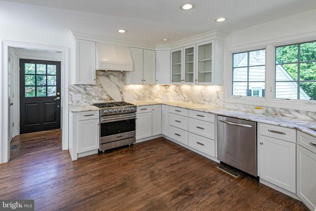 131 RANDALL RD, Princeton, NJ 08540