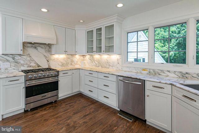131 RANDALL RD, Princeton, NJ 08540