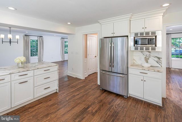 131 RANDALL RD, Princeton, NJ 08540