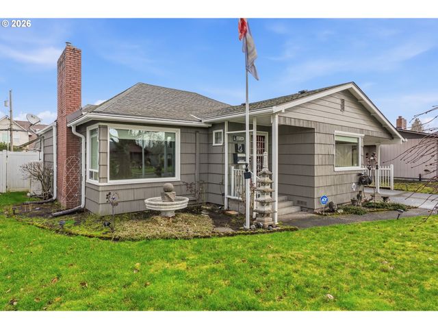 2714 LOUISIANA St, Longview, WA 98632