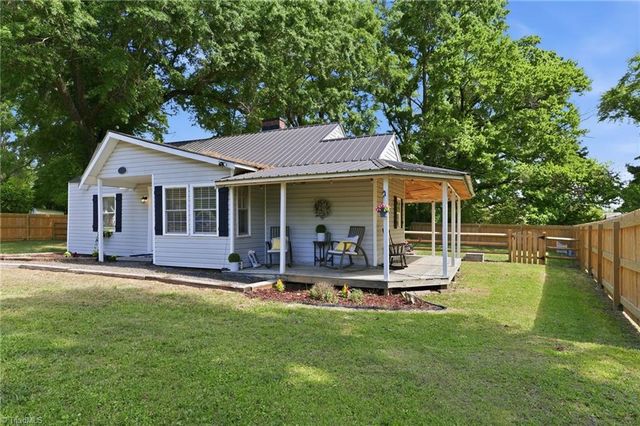 7261 NC Highway 704, Madison, NC 27025